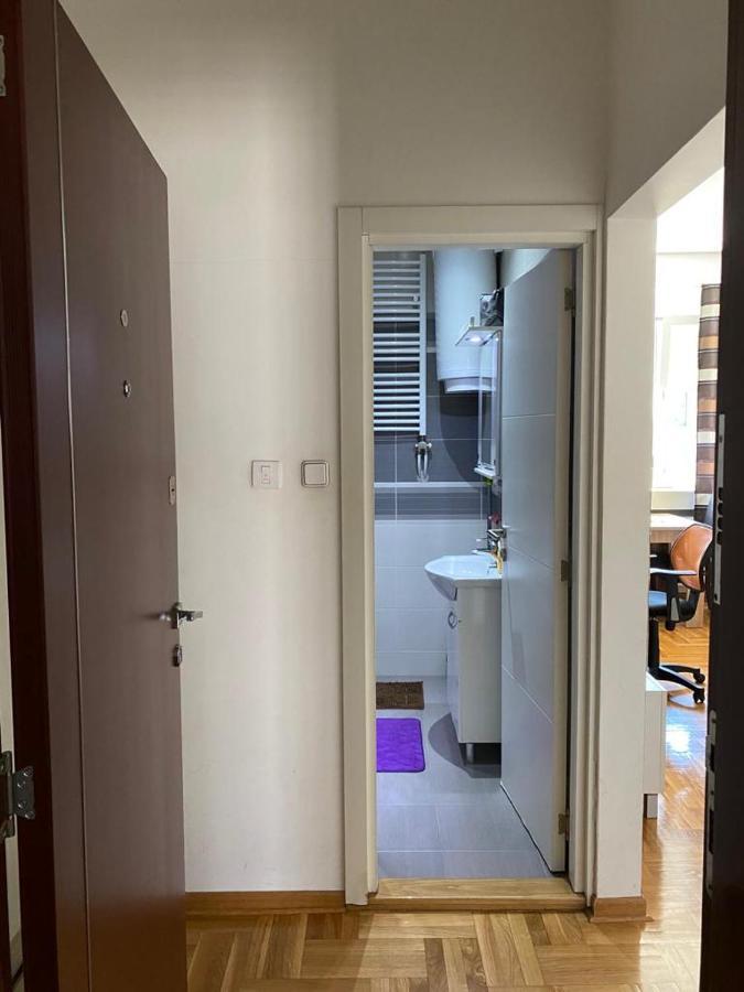 Apartamento Politika Belgrado Exterior foto